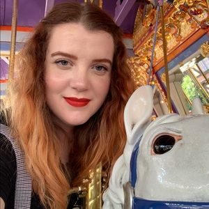 Meet your Posher, Emma